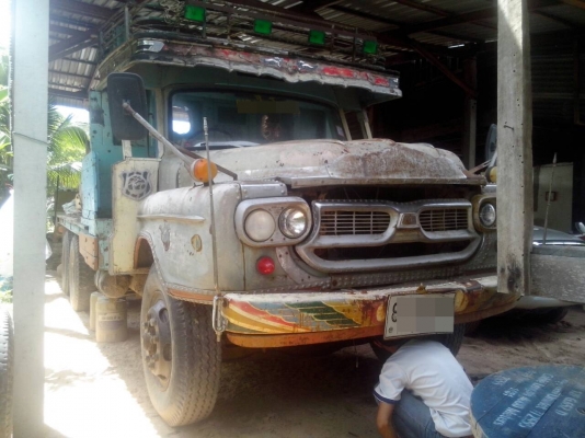 สิบล้อหัวยาว2เพลาใหญ่ เครื่อง EH700 เกียร์ HO 6เกียร์เดินหน้า 7เกียร์ถอยหลัง เบรคทิฟฟี่ พวงมาลัยพาวเวอ คานหน้ากว้าง เอกสารพร้อมโอน สิบล้อหัวยาว2เพลาใหญ่ เครื่อง EH700 เกียร์ HO 6เกียร์เดินหน้า 7เกียร์ถอยหลัง เบรคทิฟฟี่ พวงมาลัยพาวเวอ คานหน้ากว้าง เอกสารพร้อมโอน