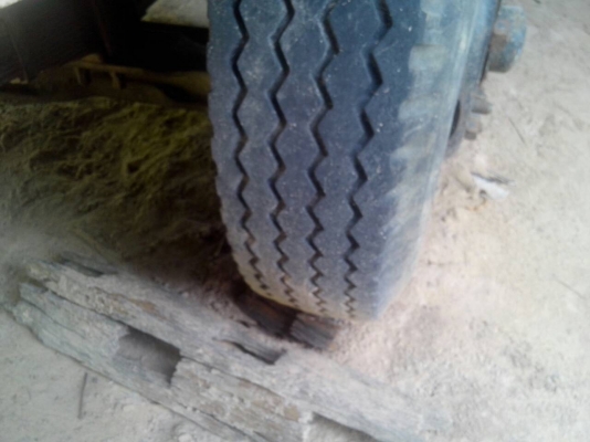 สิบล้อหัวยาว2เพลาใหญ่ เครื่อง EH700 เกียร์ HO 6เกียร์เดินหน้า 7เกียร์ถอยหลัง เบรคทิฟฟี่ พวงมาลัยพาวเวอ คานหน้ากว้าง เอกสารพร้อมโอน สิบล้อหัวยาว2เพลาใหญ่ เครื่อง EH700 เกียร์ HO 6เกียร์เดินหน้า 7เกียร์ถอยหลัง เบรคทิฟฟี่ พวงมาลัยพาวเวอ คานหน้ากว้าง เอกสารพร้อมโอน