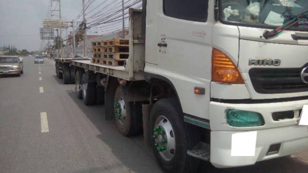 HINO แม่-ลูก 24 ล้อ รุ่น GY2PSLA ปีจดทะเบียน 2553 HINO แม่-ลูก 24 ล้อ รุ่น GY2PSLA ปีจดทะเบียน 2553