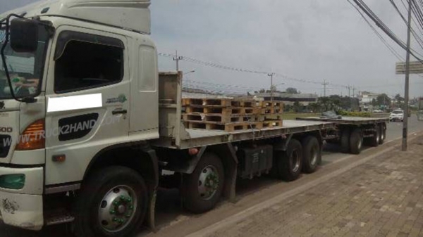 HINO แม่-ลูก 24 ล้อ รุ่น GY2PSLA ปีจดทะเบียน 2553 HINO แม่-ลูก 24 ล้อ รุ่น GY2PSLA ปีจดทะเบียน 2553