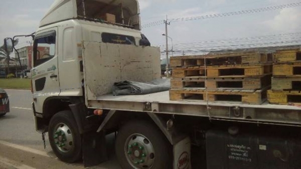 HINO แม่-ลูก 24 ล้อ รุ่น GY2PSLA ปีจดทะเบียน 2553 HINO แม่-ลูก 24 ล้อ รุ่น GY2PSLA ปีจดทะเบียน 2553