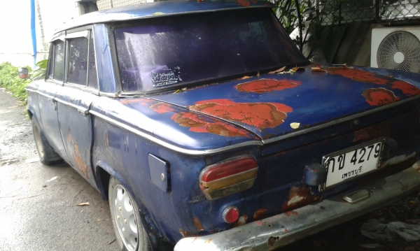 ขายเฟียต 1500 ติดแก๊สแล้ว แอร์หนาว ทะเบียนชุดโอนครบ