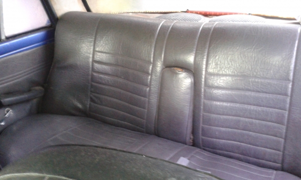 ขายเฟียต 1500 ติดแก๊สแล้ว แอร์หนาว ทะเบียนชุดโอนครบ