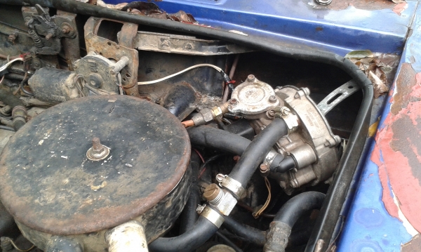 ขายเฟียต 1500 ติดแก๊สแล้ว แอร์หนาว ทะเบียนชุดโอนครบ