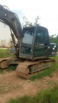 PC120-6 คันนี้สวย...มีลายเจาะ ไฟฟ้าครบ  มีเอกสารอินวอยล์..สีไม่ตรงรุ่น..รถสภาพดีมาก