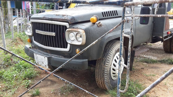 6ล้อท้ายลาด160แรง..NISSAN สภาพสวย ยางเต็ม เล่มพร้อม...รถเดิมๆยกเว้นสี..