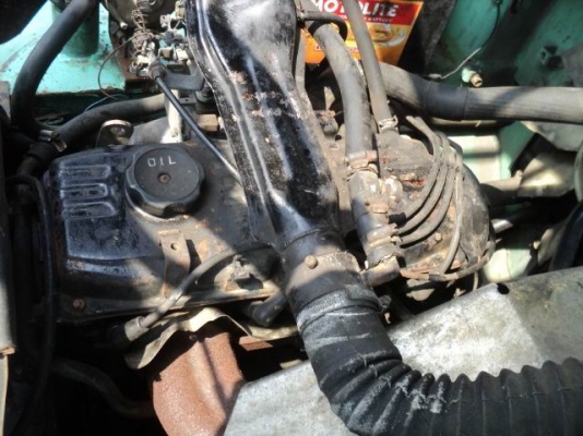 ขายรถยก2ตัน.เสา3ท่อน4.6เมตร.เข้าตู้