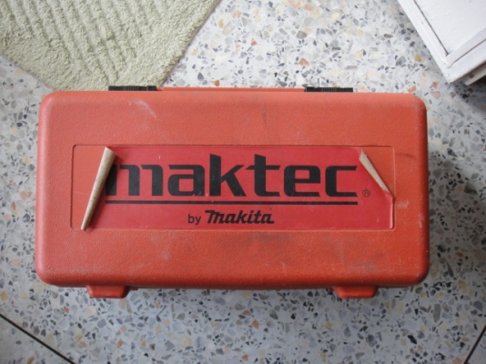 กบ 3 นิ้ว maktec MT 110