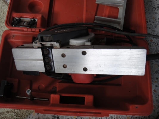 กบ 3 นิ้ว maktec MT 110