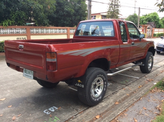 ขายTOYOTA SR5 LN111 ตัวประกอบนอก ขายTOYOTA SR5 LN111 ตัวประกอบนอก