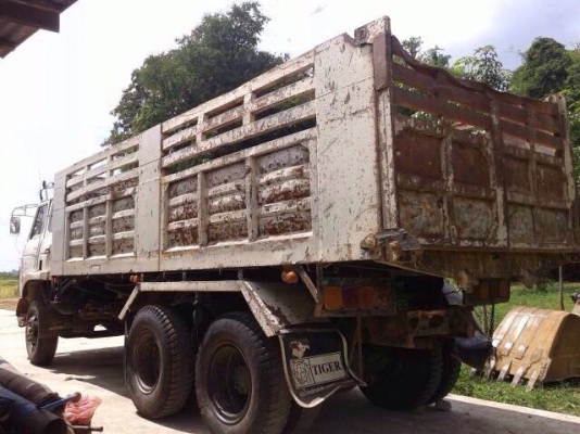 ขายรถบรรทุกสิบล้อดัมพ์ NISSAN UD CM30M เครื่อง PE6-285 แรง 2 เพลา กระบะดัมพ์ ทะเบียนพร้อม ขายรถบรรทุกสิบล้อดัมพ์ NISSAN UD CM30M เครื่อง PE6-285 แรง 2 เพลา กระบะดัมพ์ ทะเบียนพร้อม