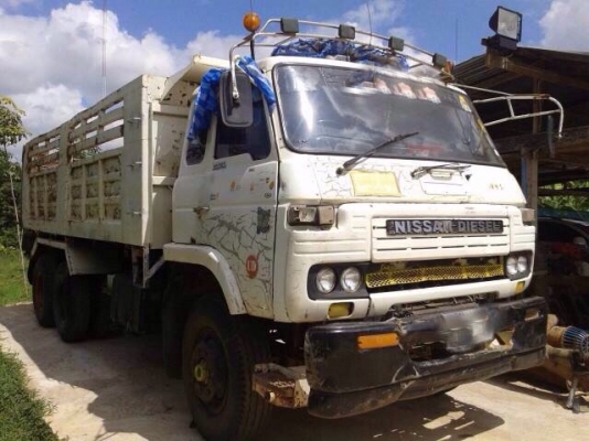 ขายรถบรรทุกสิบล้อดัมพ์ NISSAN UD CM30M เครื่อง PE6-285 แรง 2 เพลา กระบะดัมพ์ ทะเบียนพร้อม ขายรถบรรทุกสิบล้อดัมพ์ NISSAN UD CM30M เครื่อง PE6-285 แรง 2 เพลา กระบะดัมพ์ ทะเบียนพร้อม