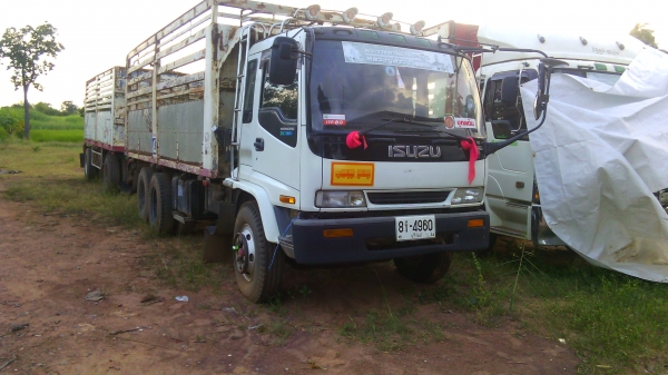 Isuzu 210 พ่วง