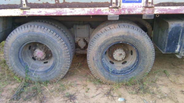 Isuzu 210 พ่วง