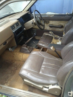 ขายนิสสันบิ๊กเอ็มคิงแค็บปี90