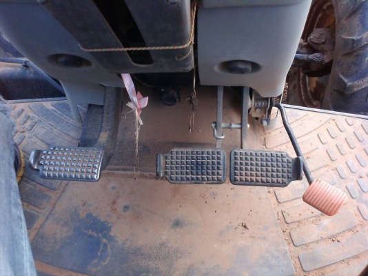 รถไถนิวฮอลแลนด์