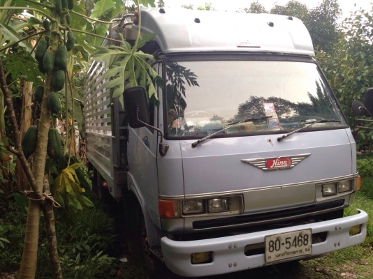 ขายหกล้อ ฮีโน่ KM777  กระบะสแตนเลด ทั้งใบ