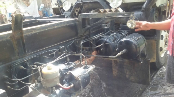 ขาย HINO 3 H ดั้มพ์ สามมิตร