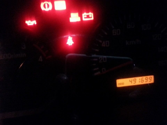 ขายISUZU NPR150แรง ปี52 เครื่องดี แคชซีสวย เดิมทั้งคัน ยางดี ภายในสวย แอร์เย็น สภาพพร้อมใช้งาน เอกสารพร้อมโอน สนใจโทร 090-8588220คุณนะ ID:narong498 หรือ www.truck.in.th/498