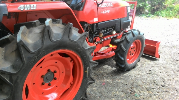 ชุดสุดคุ้มมาอีกแล้ว L4508 ใบดันหน้า ยางหน้าใหม่หลังสวย รถสวยเครื่องแน่นเฟืองดี  ตัวนี้เลยครับ