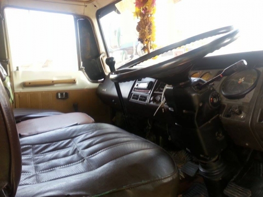 ขาย10ล้อF17 เครื่อง168แรง EH700 เครื่องดี แคชซีสวย ยางดี ภายในสวย แอร์เย็น ยาว7.20เมตร มีลิฟต์ด้านหลัง เอกสารพร้อมโอน จัดไฟแนนซ์ได้ เงื่อนไขง่ายๆวันเดียวรับรถ สนใจโทร 090-8588220คุณนะ ID:narong498 หรือ www.truck.in.th/498