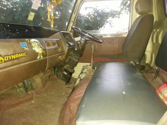 ขายHINO KM545 เครื่อง 1W ยาว5.50เมตร ตู้แห้ง10บาน เครื่องดี แคชซีสวย ช่วงล่าง6น็อต ยางใหม่6เส้น เอกสารพร้อมโอน สนใจโทร 090-8588220คุณนะ ID:narong498 หรือ www.truck.in.th/498