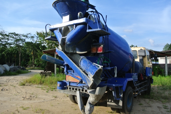 HINO FSR รถโม่สามคิว