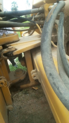 ขายด่วนครับ รถบด 3 ล้อ CHILI C100 เอกสาร เล่มทะเบียน พร้อมใช้ครับ ขายด่วนครับ รถบด 3 ล้อ CHILI C100 เอกสาร เล่มทะเบียน พร้อมใช้ครับ