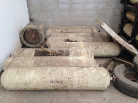 ขายด่วนครับ ถังก๊าซ NOV สภาพพร้อมใช้งานครับ มี 15 ใบ ครับ