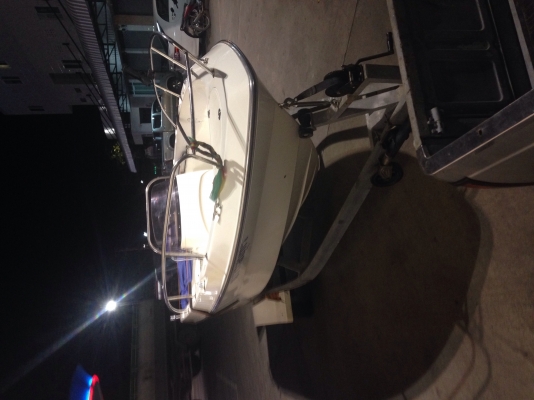 ขายเรือ 17. ฟุตเครื่อง mercury 90 hp saltwater