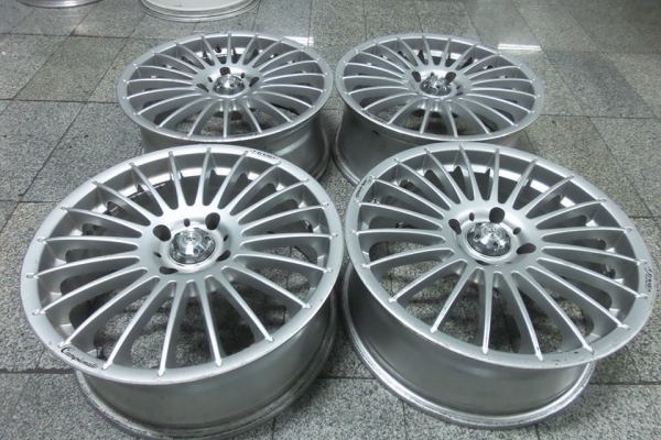 RAYS VERSUS F20 (แท้ made in japan) 17x7JJ off+35 PCD 4/114.3 ล้อนำเข้าจากญี่ปุ่น RAYS VERSUS F20 (แท้ made in japan) 17x7JJ off+35 PCD 4/114.3 ล้อนำเข้าจากญี่ปุ่น