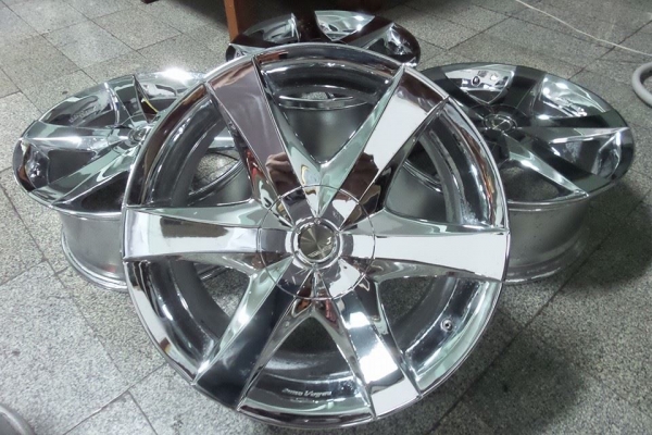 Vip ล้อ mz speed juno vogue แท้ japan โครมเมี่ยม หน้าไม่พองไม่ลอก สภาพสวยๆเลย 18x8 ET48 5/100-114 ชุดละ15000บาท เงามากๆ