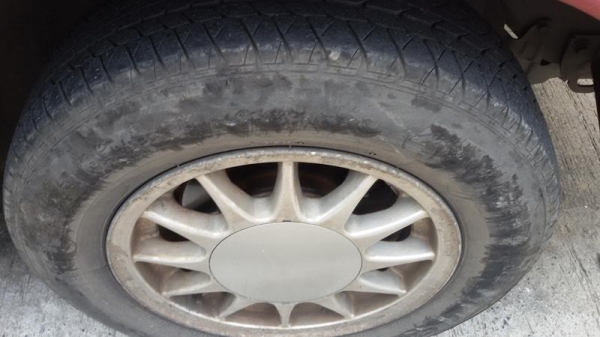 Champ2 เครื่อง 1.3 ปี91 รถใช้อยู่ทุกว้น เครื่องยนต์ เกียร์ ช่วงล่าง ปกติ แอร์ วิทยุ-CD ภายในสวยเดิมๆ ยางอะไหลครบ ภาษีมิ.ย58