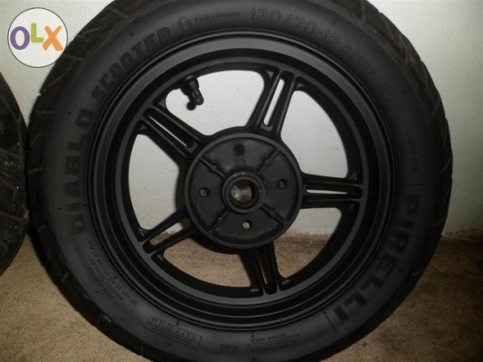 ขายล้อแม็กซ์ KSRตัวใหม่ของแท้พร้อมยางPIRELLI