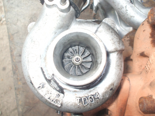TURBO  MITSUBISHI L200  4D56