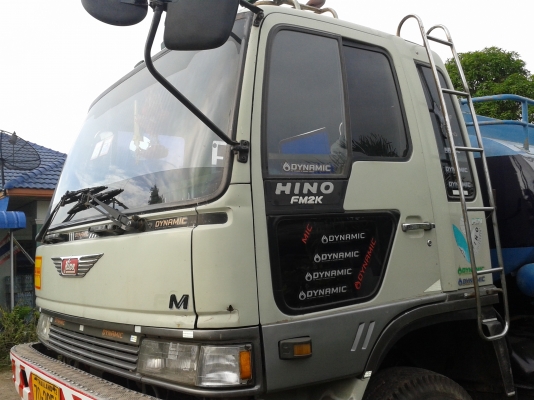 ไฮเทคงาม ๆ ตามคำเรียกร้องครับ