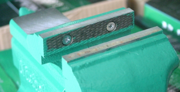 ปากกาจับชิ้นงาน Nicholson 4" มีฐานหมุนในตัว ของใหม่ ราคาโปรโมชั่น ปากกาจับชิ้นงาน Nicholson 4" มีฐานหมุนในตัว ของใหม่ ราคาโปรโมชั่น