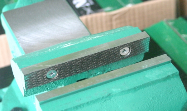 ปากกาจับชิ้นงาน Nicholson 5" มีฐานหมุนในตัว ของใหม่ ราคาโปรโมชั่น ปากกาจับชิ้นงาน Nicholson 5" มีฐานหมุนในตัว ของใหม่ ราคาโปรโมชั่น