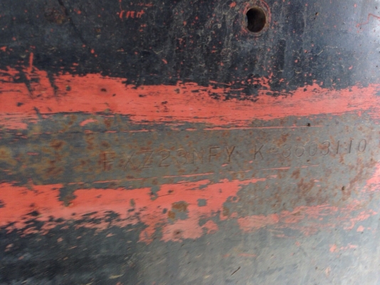 ขาย10ล้อR240แท้หัวขาวเครื่อง210เกียร์ฟลูเลอร์ดั้ม สามมิตร