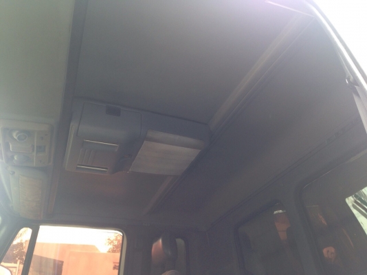 ขาย10ล้อR240แท้หัวขาวเครื่อง210เกียร์ฟลูเลอร์ดั้ม สามมิตร