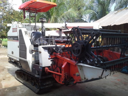 ขายรถเกี่ยวข้าว DC-68G