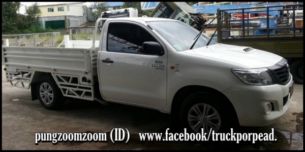 วีโก้ สีขาวติดตั้งกระบะเหล็กพร้อมทำลิฟท์เกด รับน้ำหนักได้ 1 ตัน วีโก้ สีขาวติดตั้งกระบะเหล็กพร้อมทำลิฟท์เกด รับน้ำหนักได้ 1 ตัน