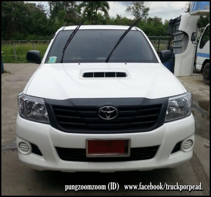 วีโก้ สีขาวติดตั้งกระบะเหล็กพร้อมทำลิฟท์เกด รับน้ำหนักได้ 1 ตัน วีโก้ สีขาวติดตั้งกระบะเหล็กพร้อมทำลิฟท์เกด รับน้ำหนักได้ 1 ตัน