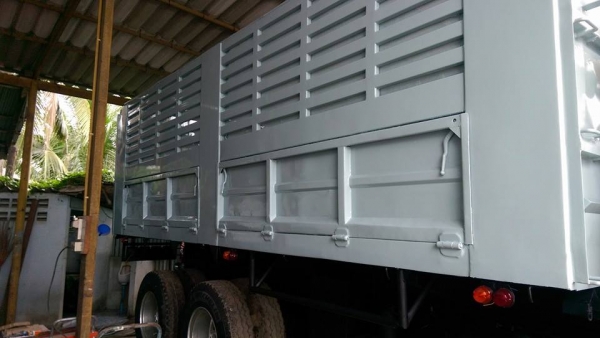 ขายร๊อกี้ 240 ตัวแรก 2 เพลาดัมพ์ มีระบบพ่วง ขายร๊อกี้ 240 ตัวแรก 2 เพลาดัมพ์ มีระบบพ่วง