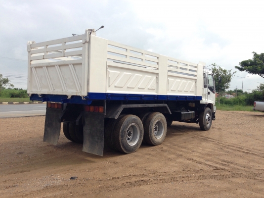 ขายรถอีซูซุเด๊กก้า 270 ยูโรทู