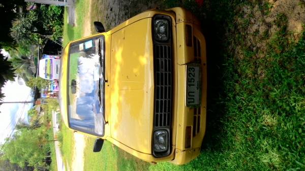 ขายครับ mazda 1000 ช่วงสั้น เปลี่ยนเครื่องเป็น a12 5เกียร์แล้ว พร้อมวิ่งทางไกล