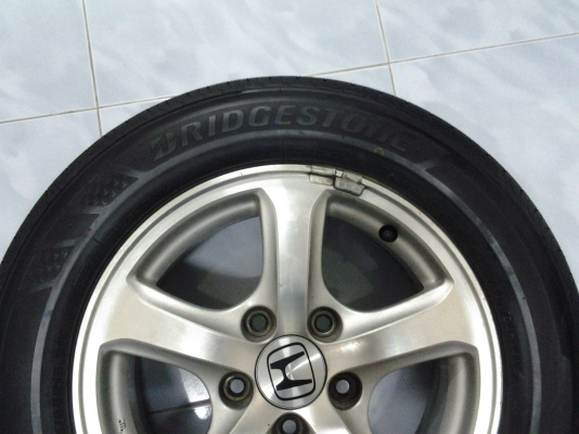 ขายแม็กซ์CIVIC พร้อมยาง BRIDGESTONE 195/65/15" ปี14ดอกเต็ม ขายแม็กซ์CIVIC พร้อมยาง BRIDGESTONE 195/65/15" ปี14ดอกเต็ม