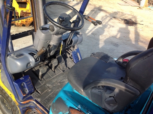 ขายถูก KOMATSU FD15-16 เครื่องยนต์ดีเซล เกียร์ออร์โต้