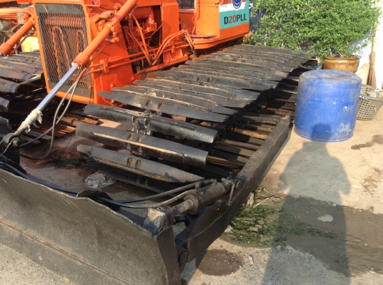 ขายD2-6 PLLเครื่องดี ช่วงล่างดี ใบเเทร็กเต็ม  ราคาต่อรองได้