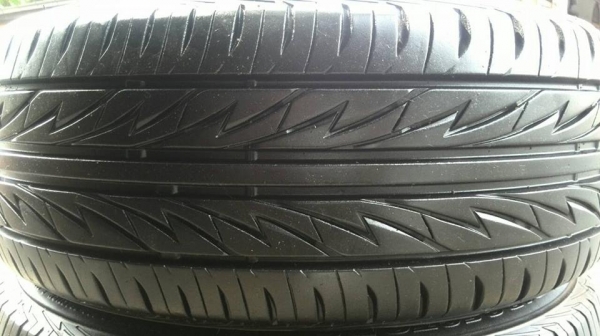 ขายยาง BRIDGESTONE MY-02 185-55-15 ปี13 ดอกหนาๆ เต็มๆ ไม่บวม คู่ละ 2,000 บาท ขายยาง BRIDGESTONE MY-02 185-55-15 ปี13 ดอกหนาๆ เต็มๆ ไม่บวม คู่ละ 2,000 บาท